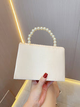 Luxury Pleated Evening Clutch for Women – Perfect for Parties & Weddings