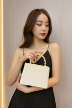 Luxury Pleated Evening Clutch for Women – Perfect for Parties & Weddings